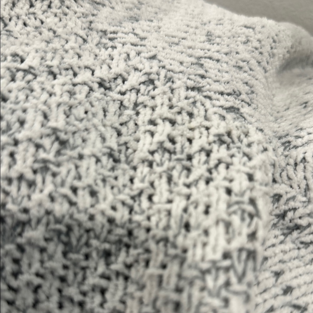SO Women's Gray Cable Knit Sweater - Picture 10 of 10